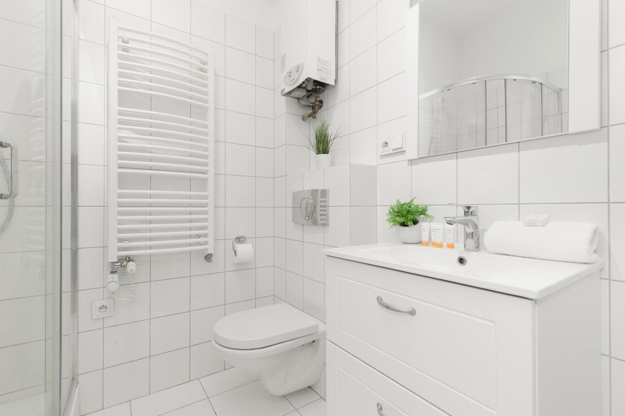 Апартаменти One-bedroom Capital By Renters
